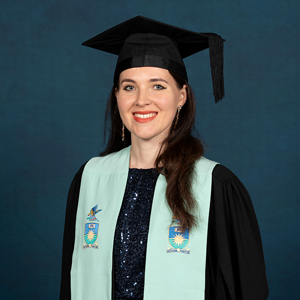 female-graduation.jpg